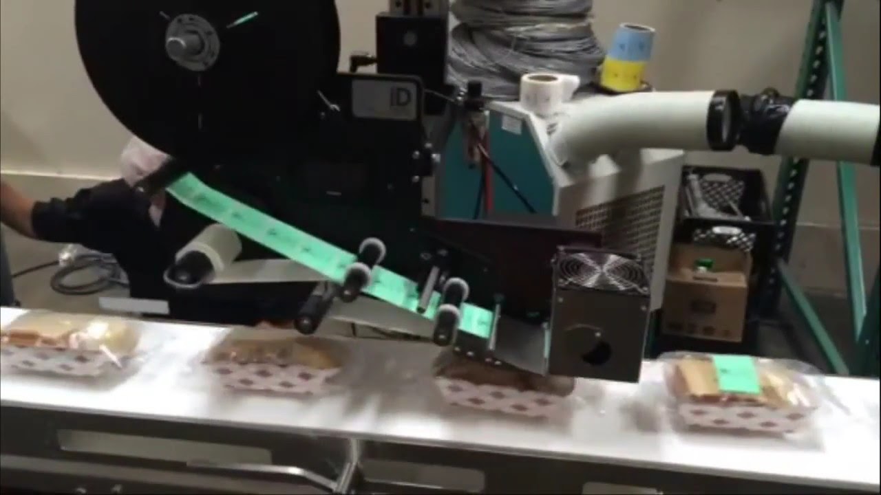 Model ST1000 Label Applicator with Blow Box for Baked Goods Products