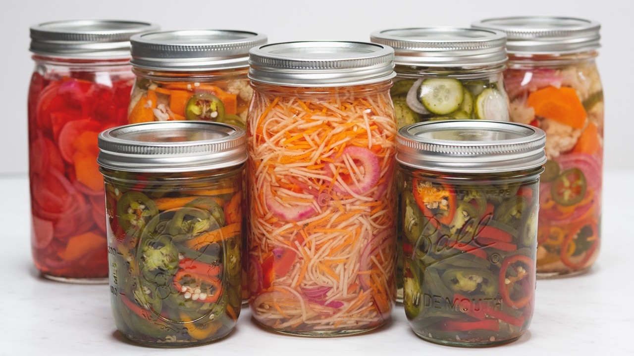 Atsara Recipe (Atchara) | Filipino Pickled Green Papaya
