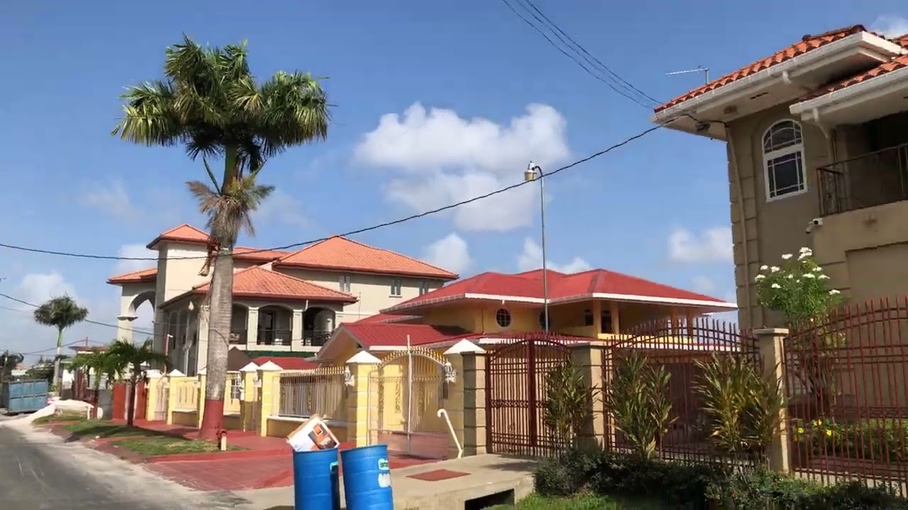 New Mega Mansions in Bel Air Park
