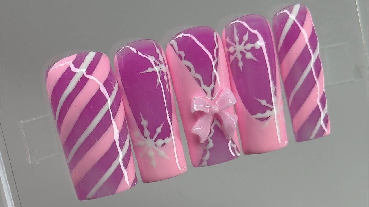 PINK CHRISTMAS ACRYLIC PRESS ONS✨🎀