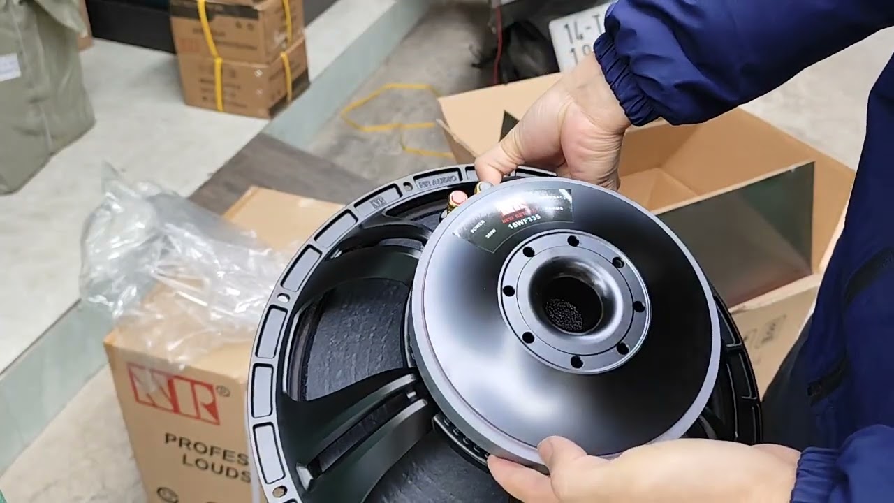 Bass 40 NR 335 giữa trời đ&ocirc;ng gi&aacute; r&eacute;t | Th&agrave;nh Loa 0984891927