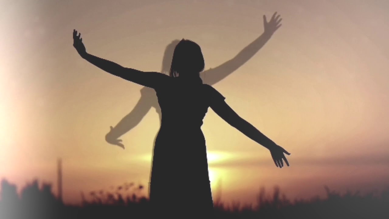Clelia FELIX - Rose des sables (Official Music Video)