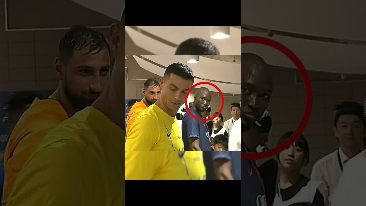 How Danilo Pereira looked to Ronaldo 🙄 #shorts #ronaldo #football