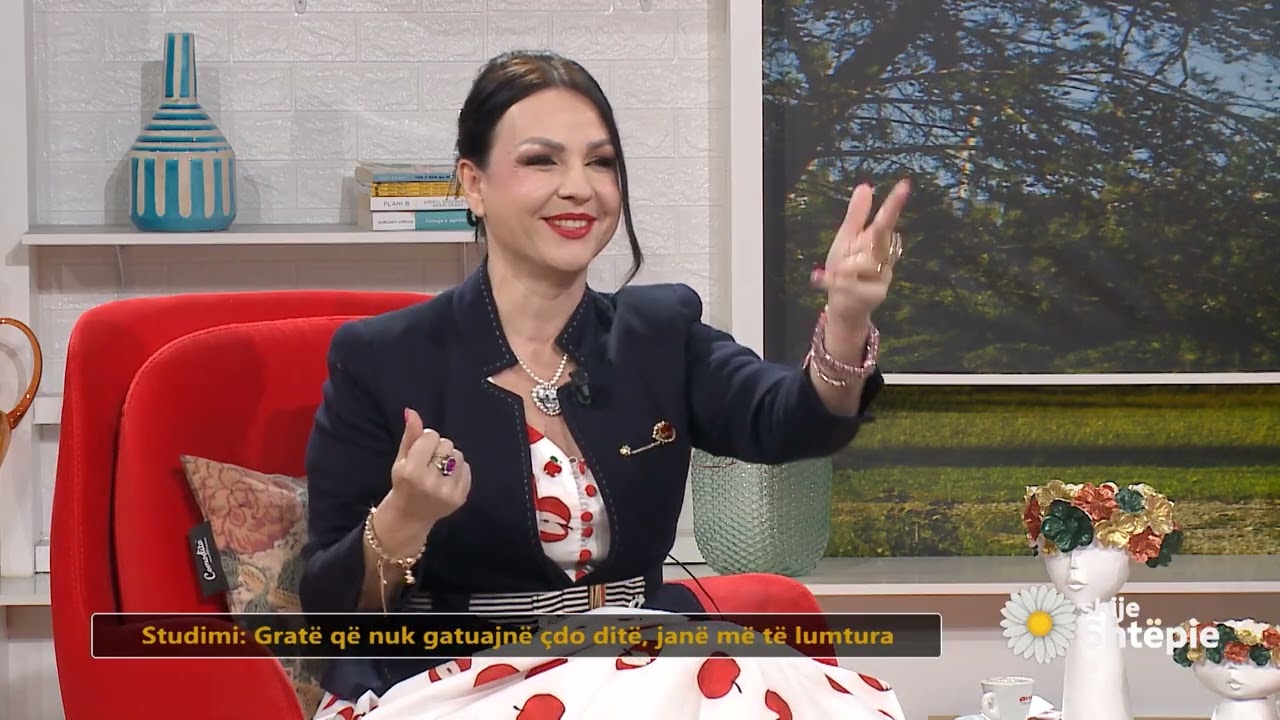 Shije Shtëpie - Studimi: Gratë që nuk gatuajnë çdo ditë, janë më të lumtura - Tv Klan