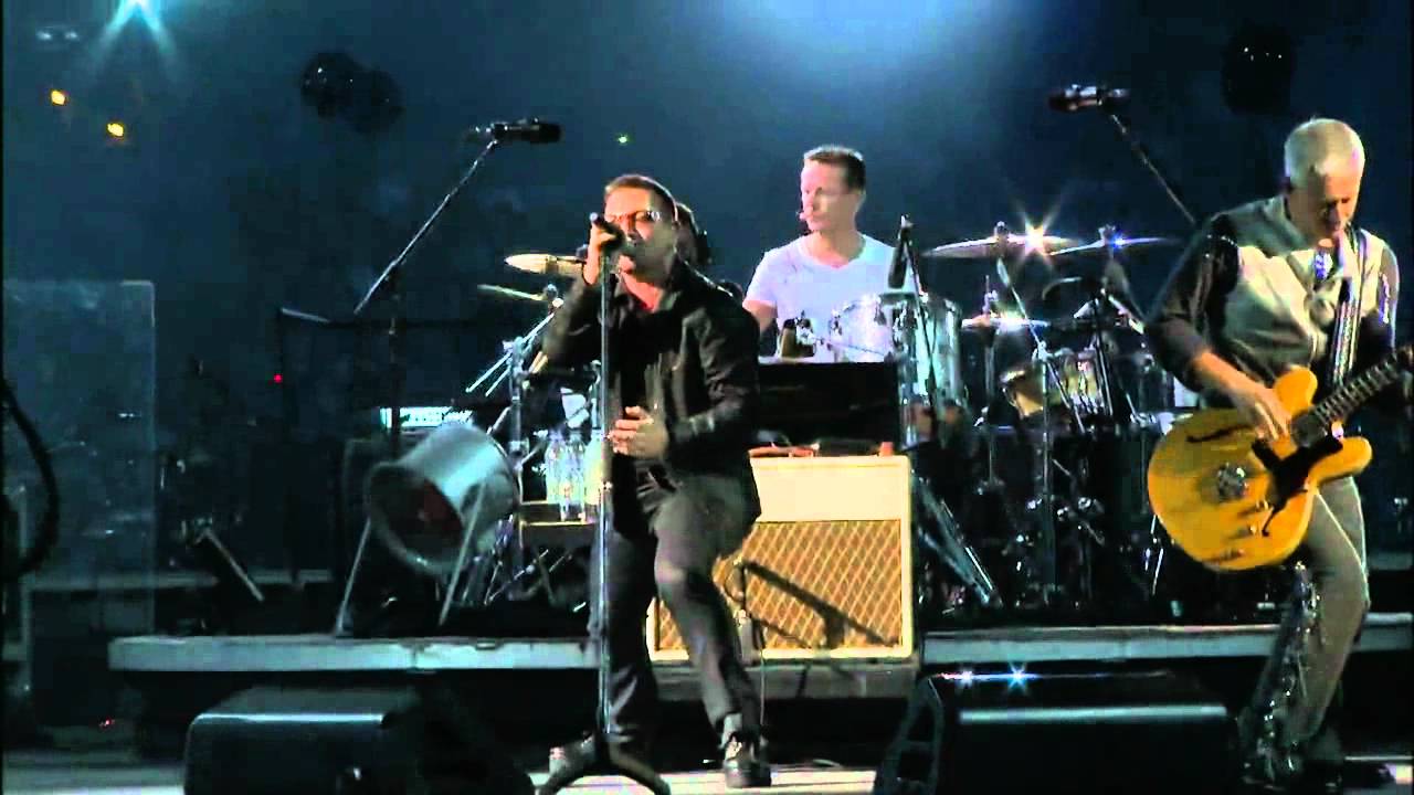 U2 Get On Your Boots -  Live from the Rose Bowl HD Versão Ao VIVO YOUTUBE
