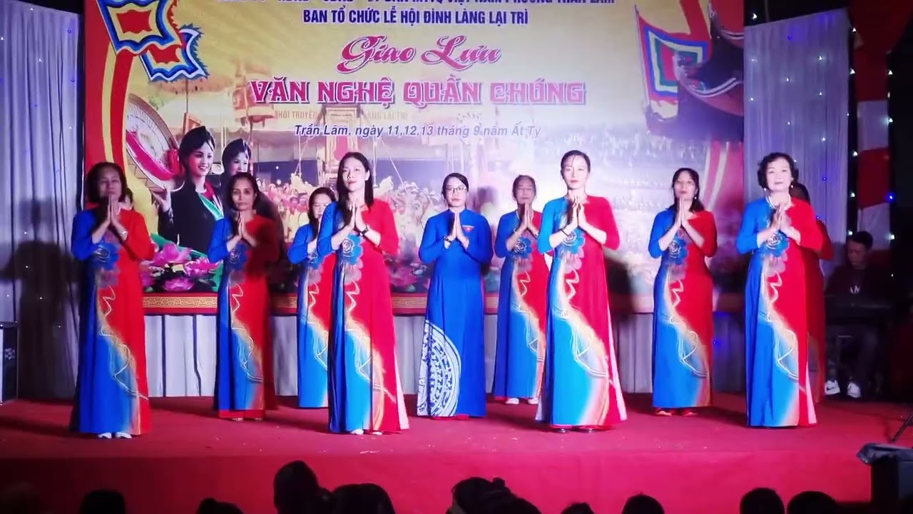 Lạy  phật quan  âm . CLB.PN kỳ  bá.  Trần lãm Tỉnh Hưng Yên.  Thể hiện 
