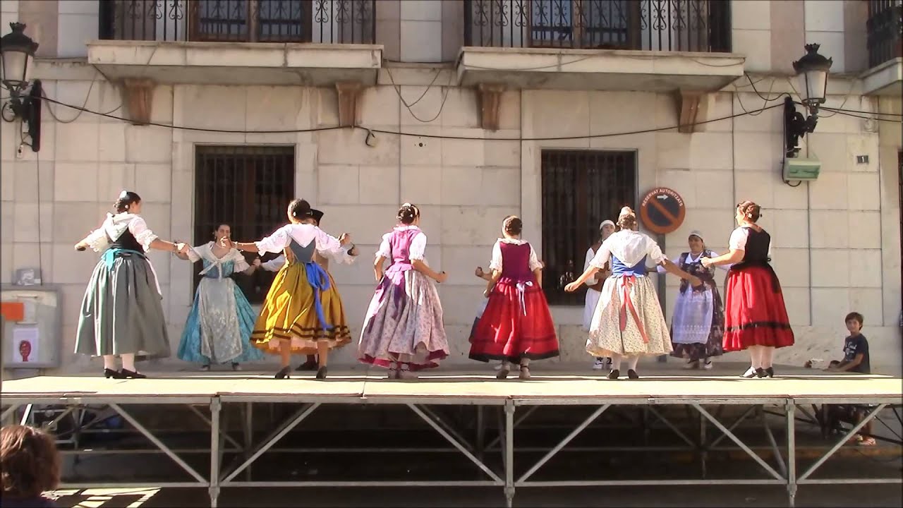grupo de danazs de las fallas de silla  9  10  2014 video 1