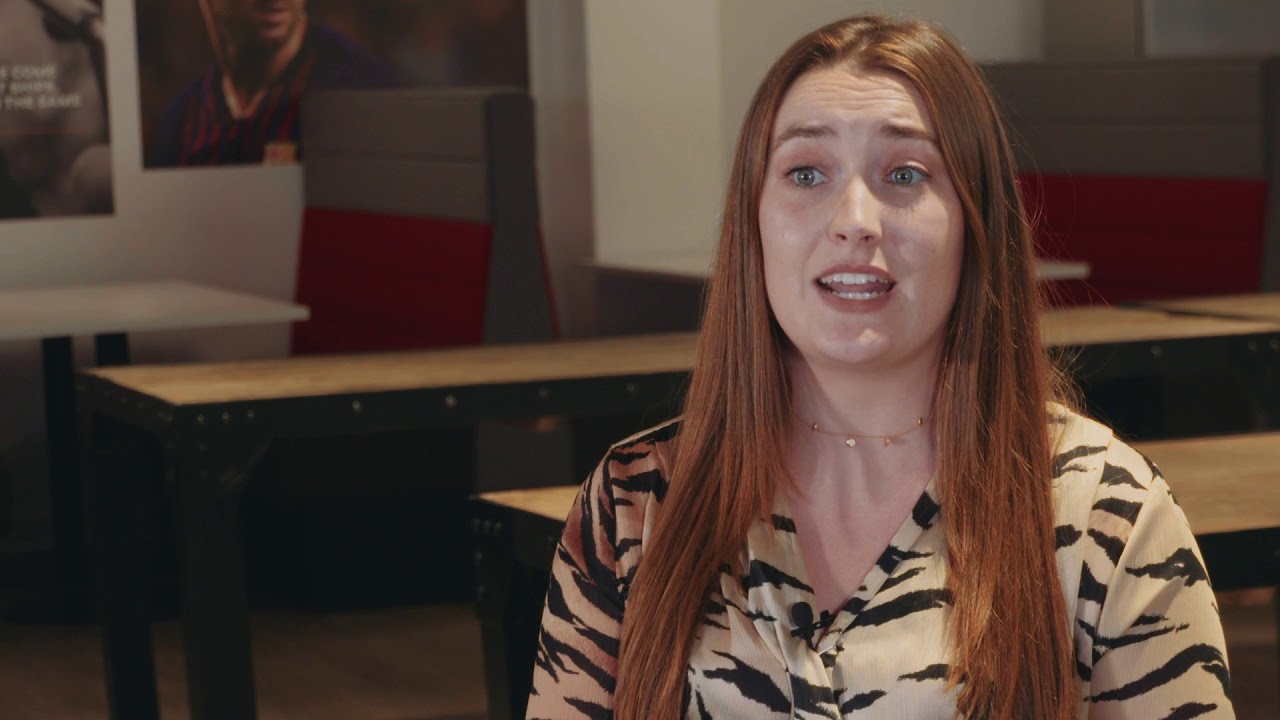 Hyve Customer Success Tips: How to Create an Exhibition Stand on a Budget When Booking Last Minute