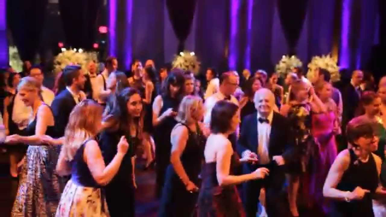 Wonder Wedding Band - I Saw Her Standing There/All My Loving/Back In The U.S.S.R. (The Beatles)