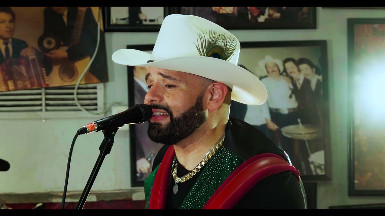 ROMAN DE LOS REYES - EL HUEKELE (EN VIVO) DESDE PILO’S BAR