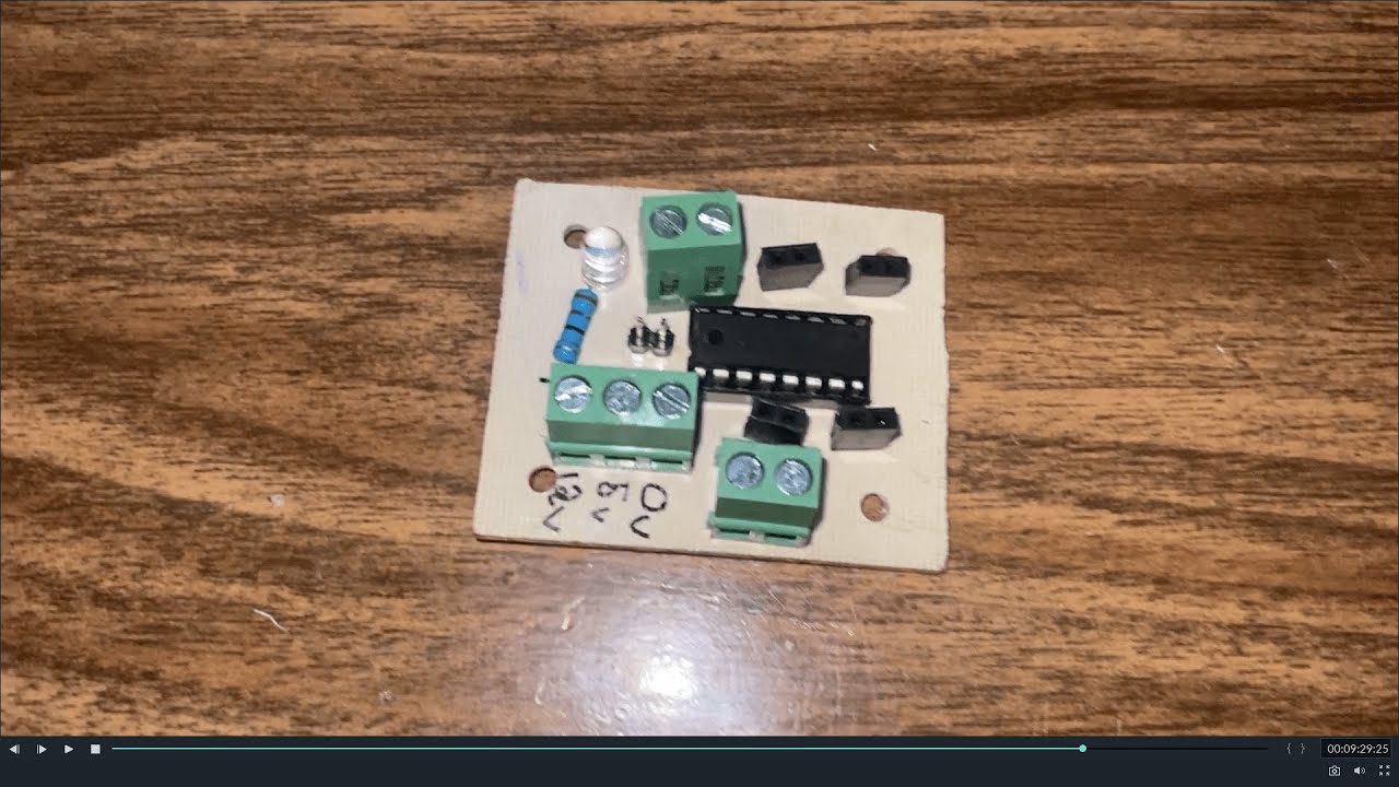 Como crear una placa controladora de motores con el driver L293D