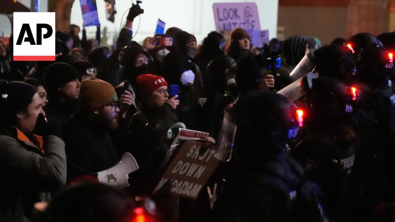 Protests in Portland after federal immigration officers shoot 2 people
