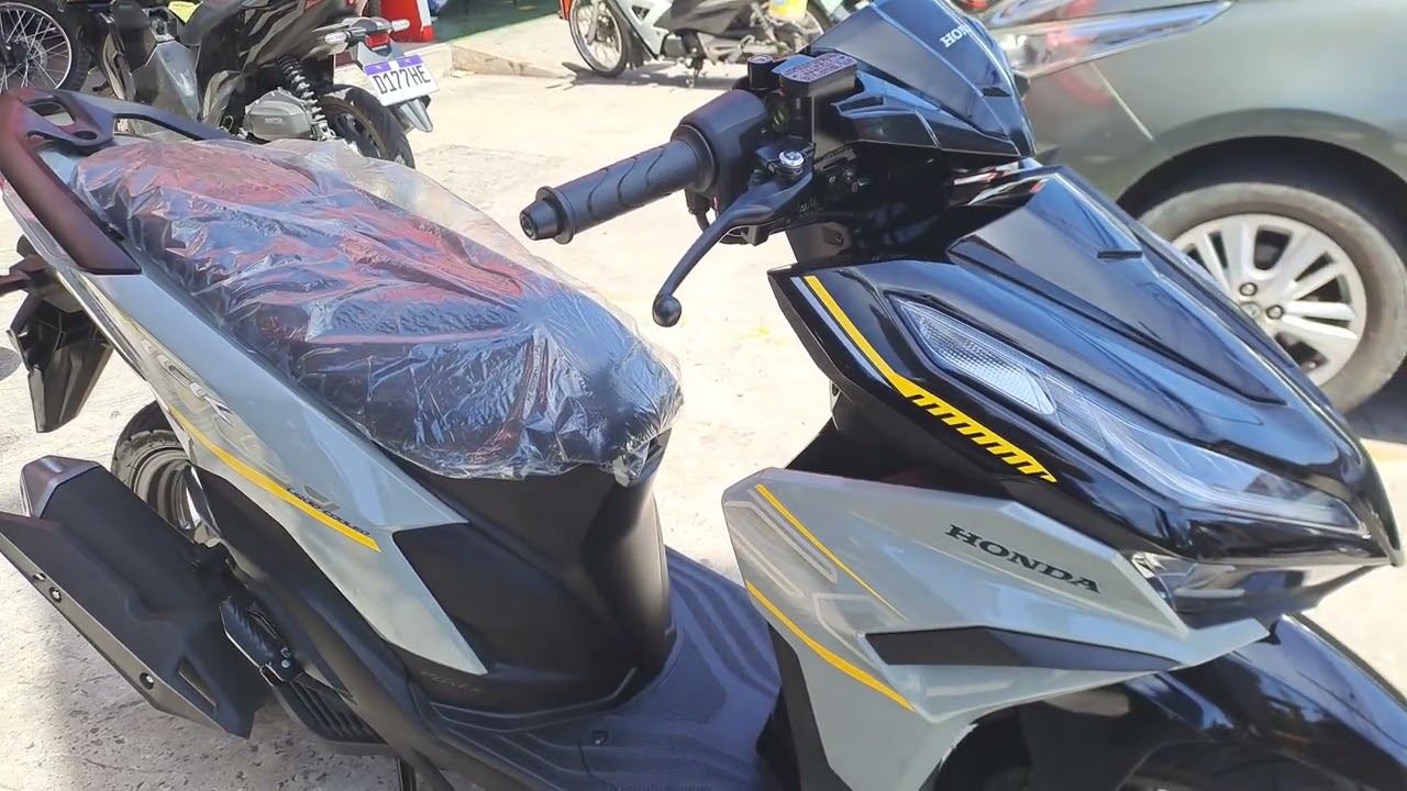 2025 Honda Click 125i in 2 Tone Sylvestris Gray #click125i #2025hondaclick #click125i2025 #click125i