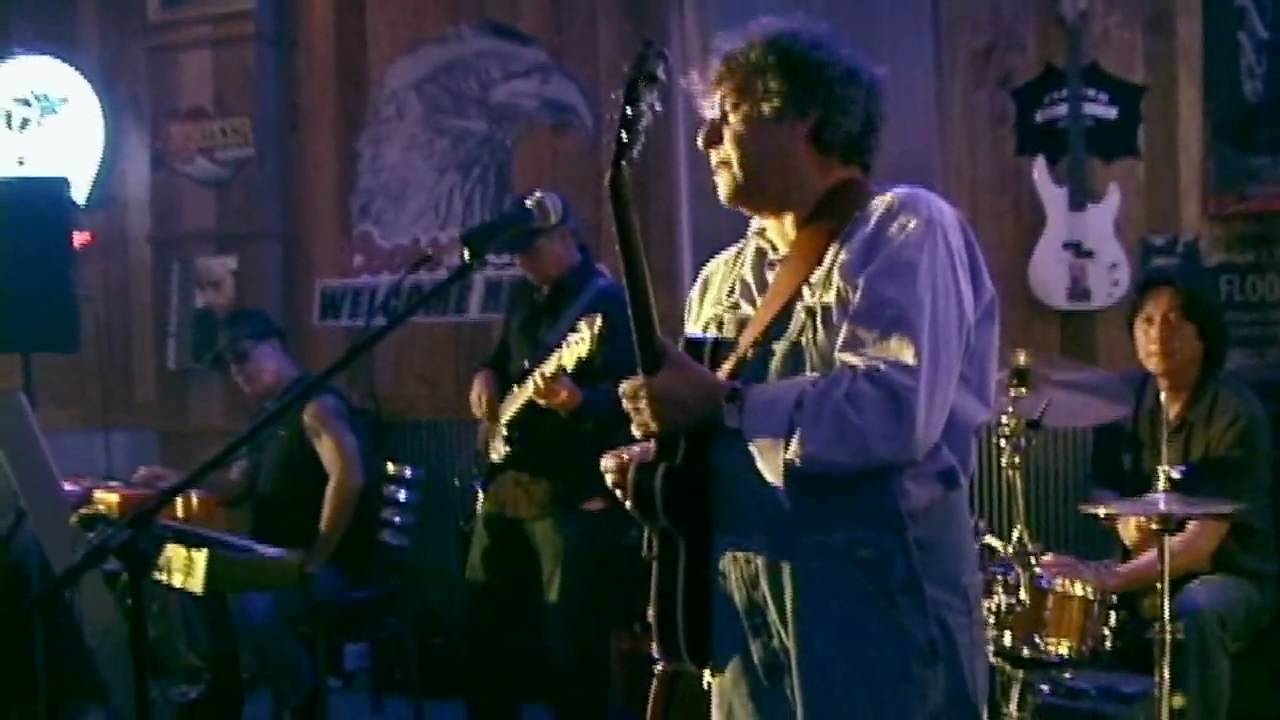 CHRIS CAIN in HD - Live Blues - Opening Song