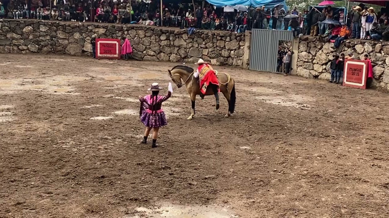 Marinera chumbivilcana en mungui cotahuasi la unión