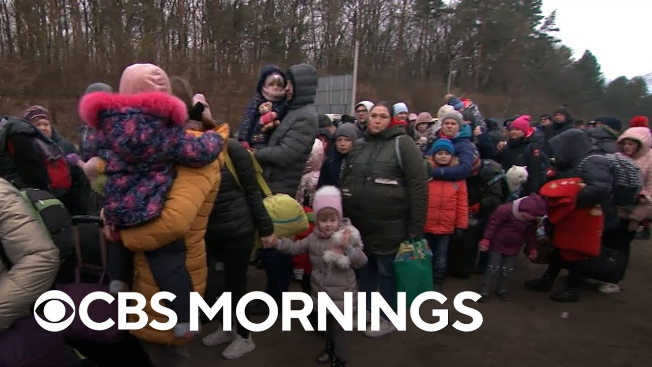 Europe deals with massive humanitarian crisis as almost 900,000 refugees flee Ukraine