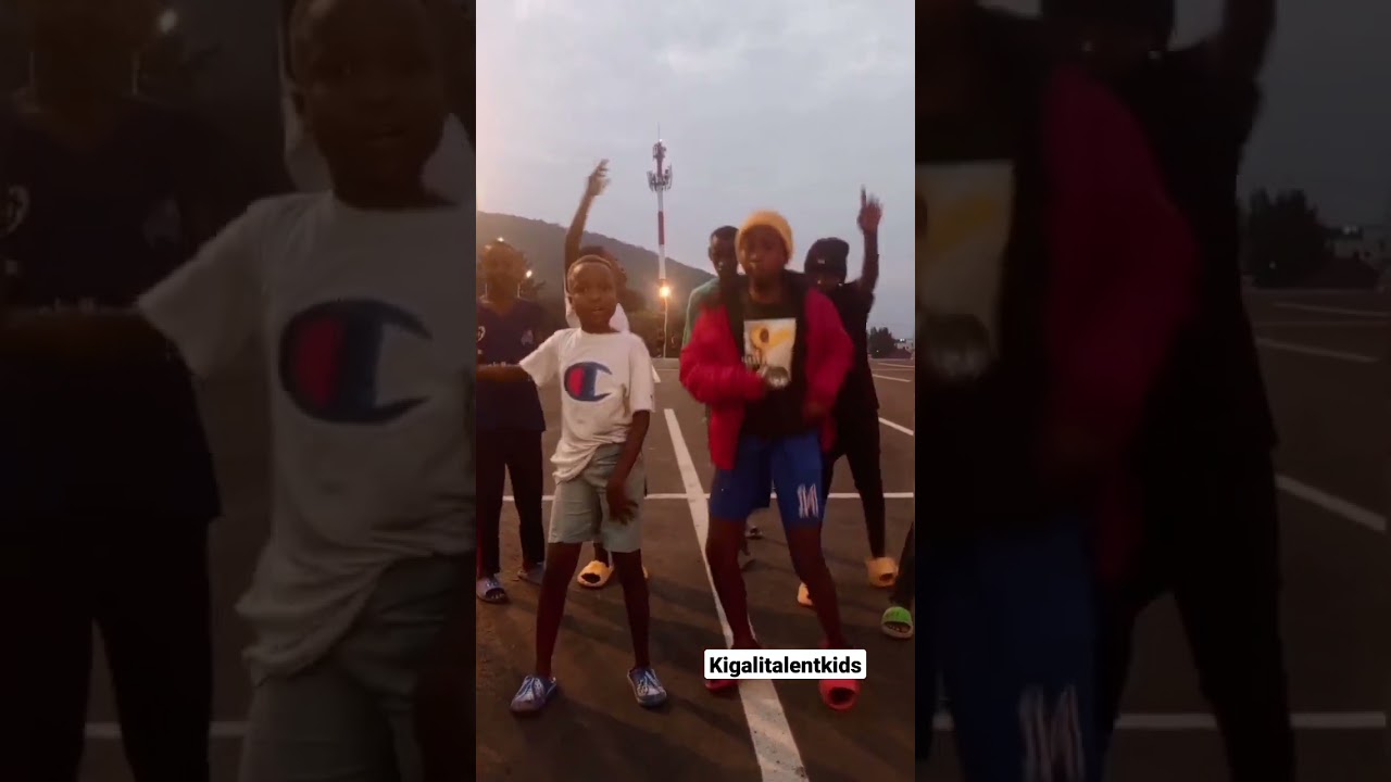 She Makes These hoes turn up their nose Tiktok Dance Challenge 