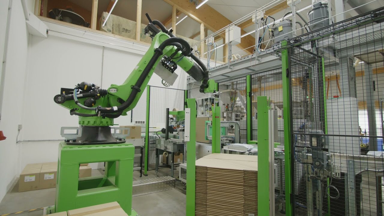 Verpackungs- und Palettierroboter | K&auml;ppner Verpackungsmaschinen