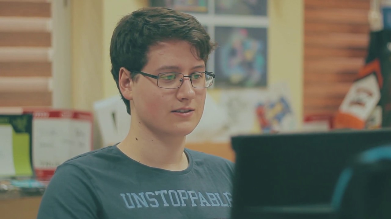 Technik informatyk   tworzenie gier komputerowych, e sport w ZS ZDZ im  gen  S  Sosabowskiego w Biel