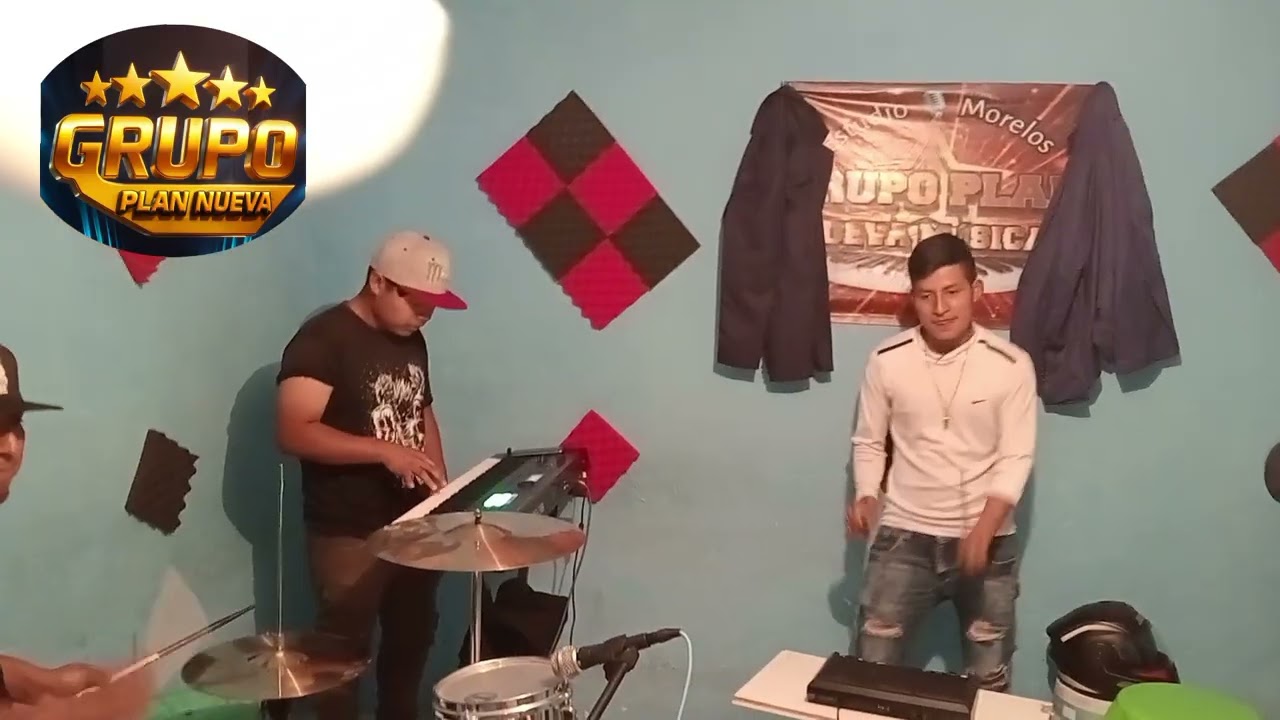 Él enamorado grupo plan Nueva Algo de los chavos jg 