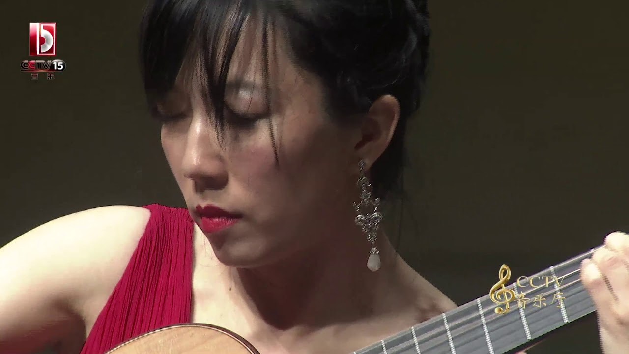 Xuefei Yang & Maria Vega - The Miller's Dance by Falla (live)