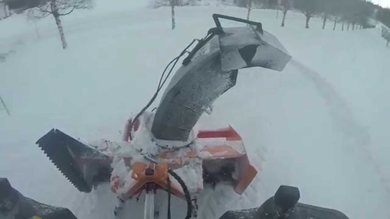 Snowblowing in Norway, Westbjørn and Fendt