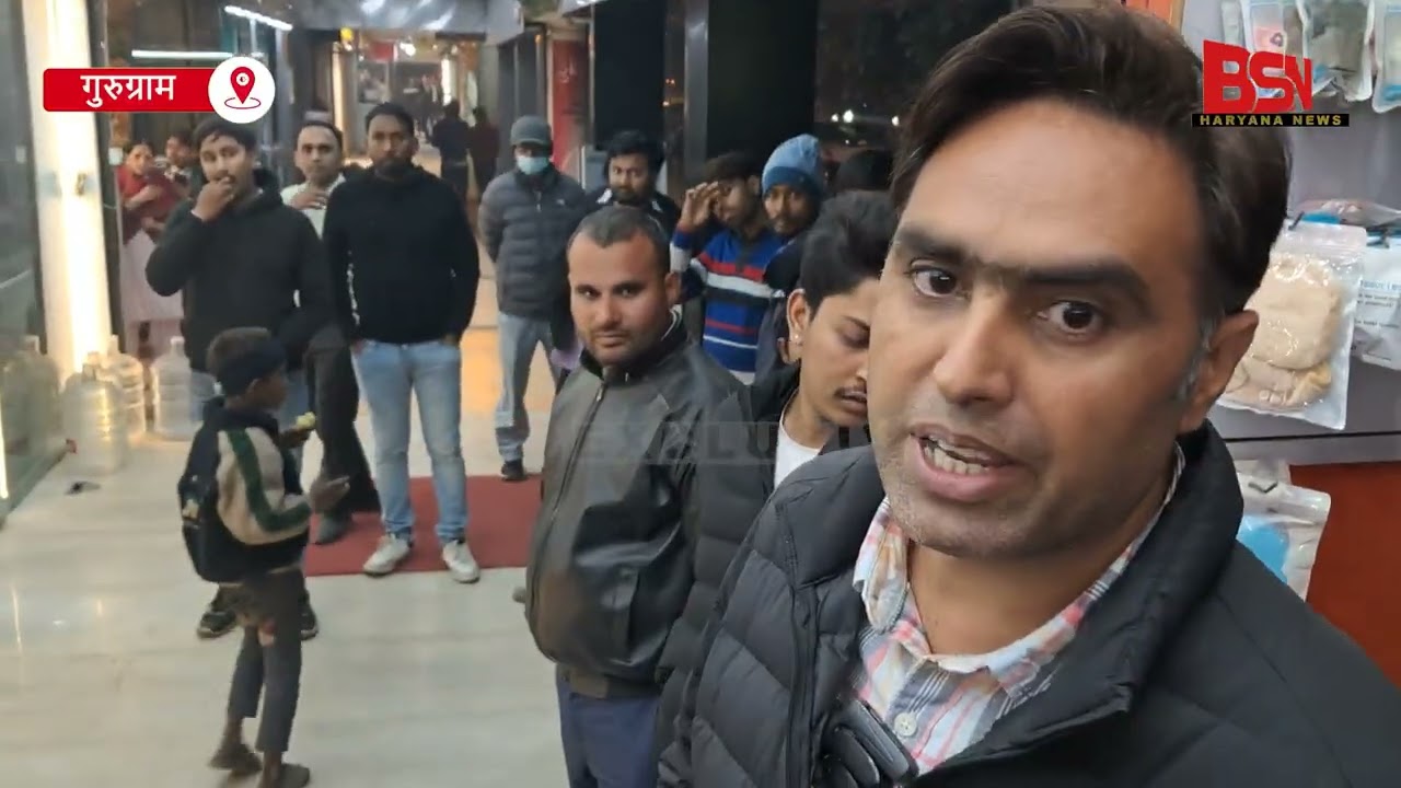 हाथ में चाय का कप, तेवर गर्म, बाठ दे रहे दुकानदारों को चेतावनी