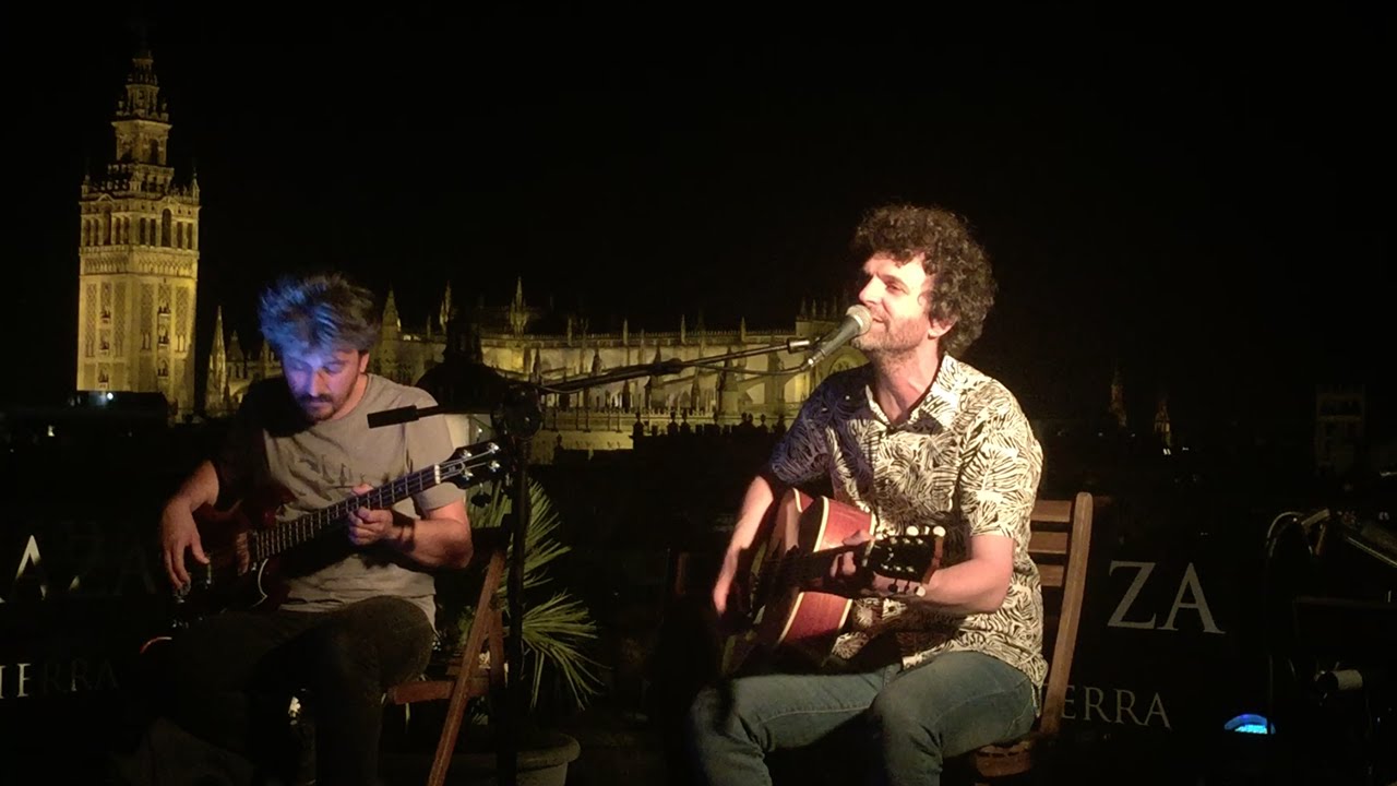 Maga - 19 Diecinueve (Live the Roof Sevilla)