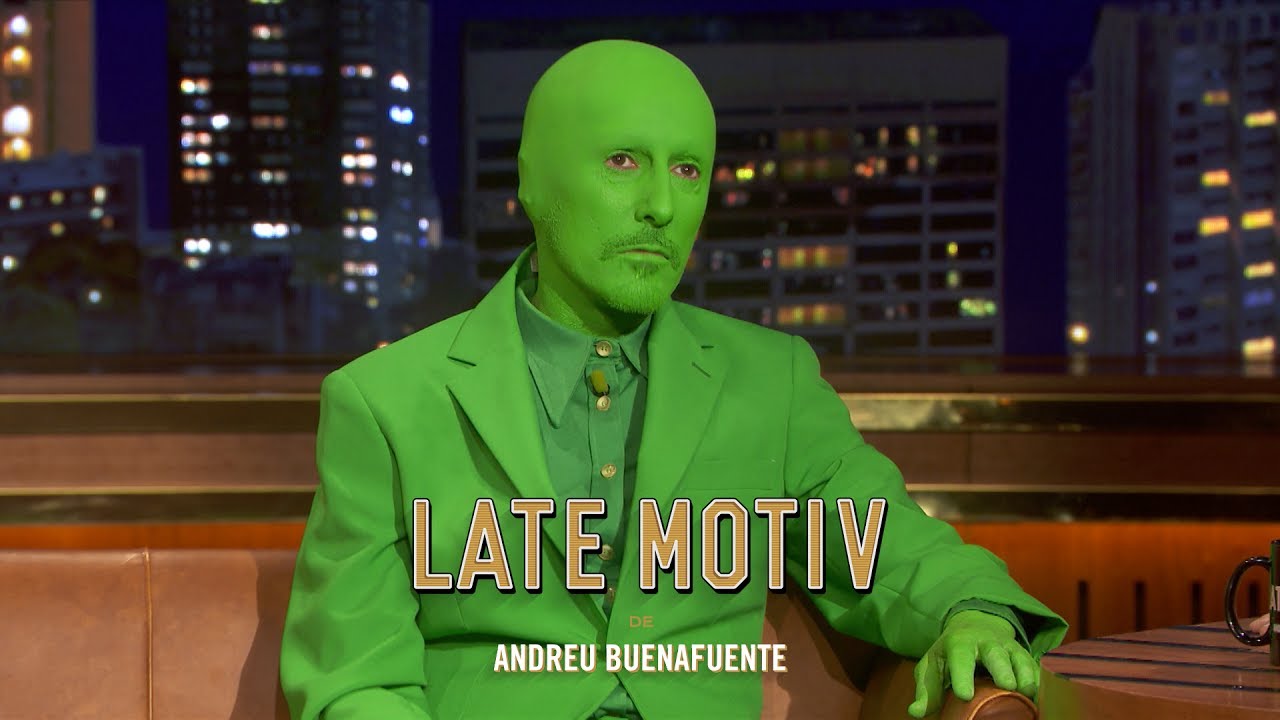 LATE MOTIV - David Fernández. 'El hombrecito verde del semáforo' | #LateMotiv249