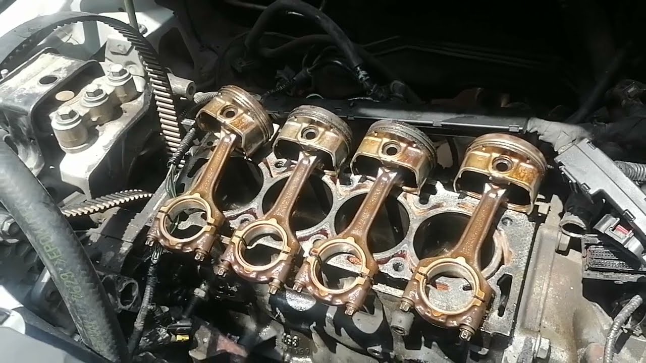 Chevrolet Sonic motor 1.8 / Media Reparación de Motor.