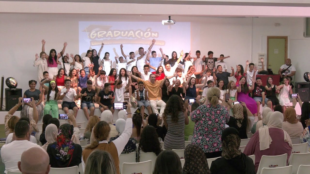 Las clases de 6º de Primaria se gradúan en el CEIP Príncipe Felipe