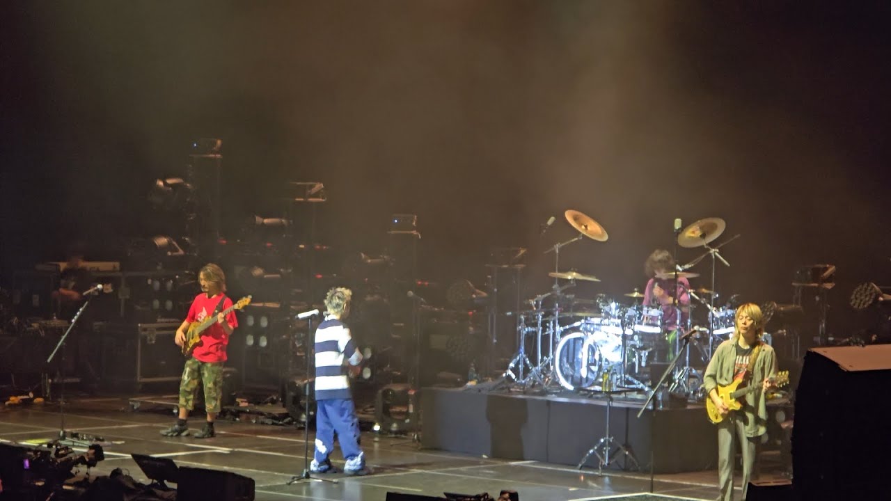 One Ok Rock - The Pilot (live @