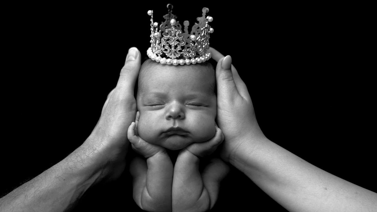 Victoria's Newborn Session