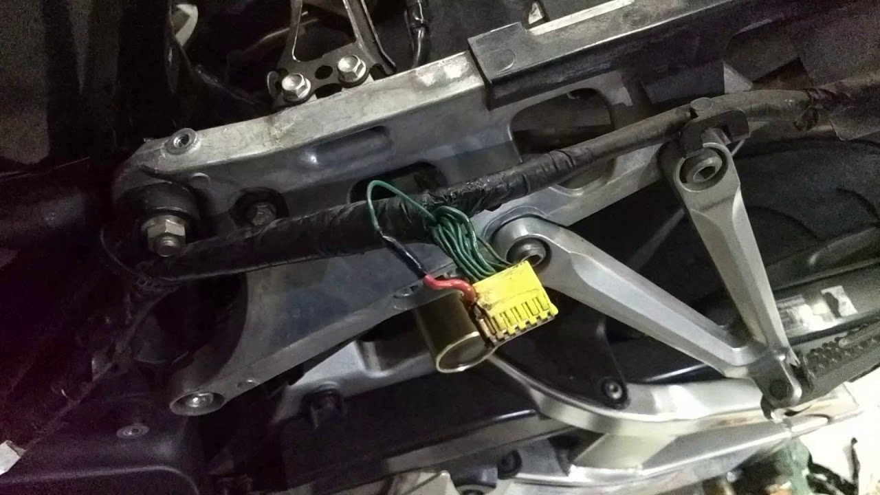 #CBR 600rr  não funciona diagnóstico de injeção eletrônica mais elétrica teste do sensor de queda
