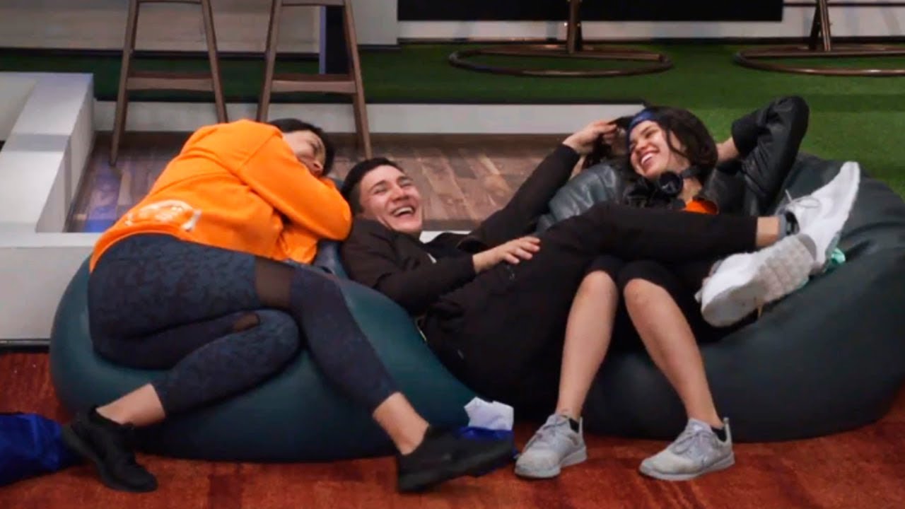 Dalia, Fernando y SILVIA en platica divertida - La Academia 2018