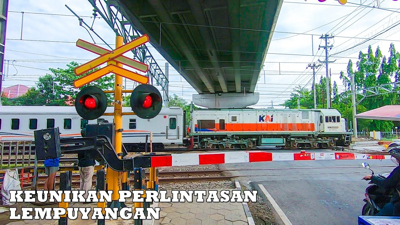KEUNIKAN Tersendiri Perlintasan Kereta Api Lempuyangan. Ternyata Begini, Beda Banget