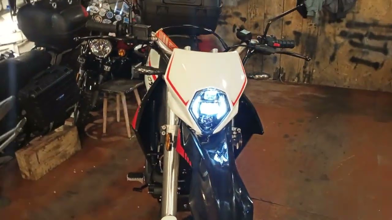 LIFAN X-pect LF250GY-3. Обзор мотоцикла.
