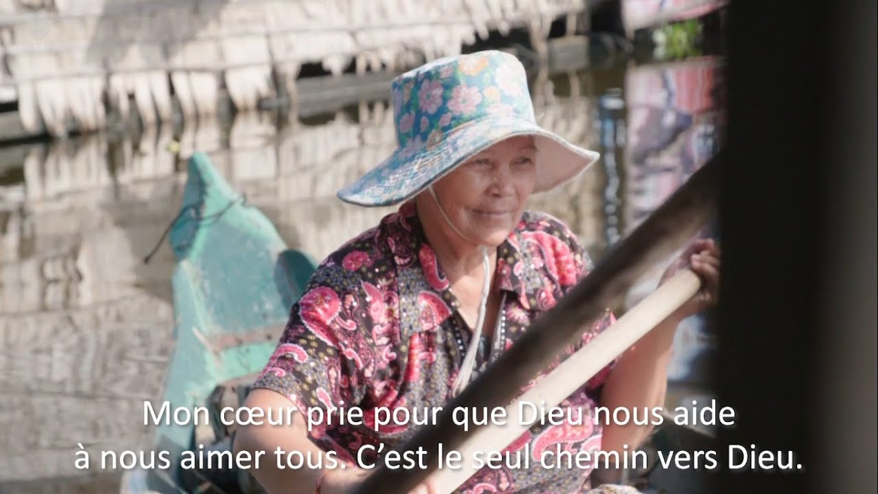 Cambodge, 30 ans pour renaître : « L’Église sur un bateau » (3/5)