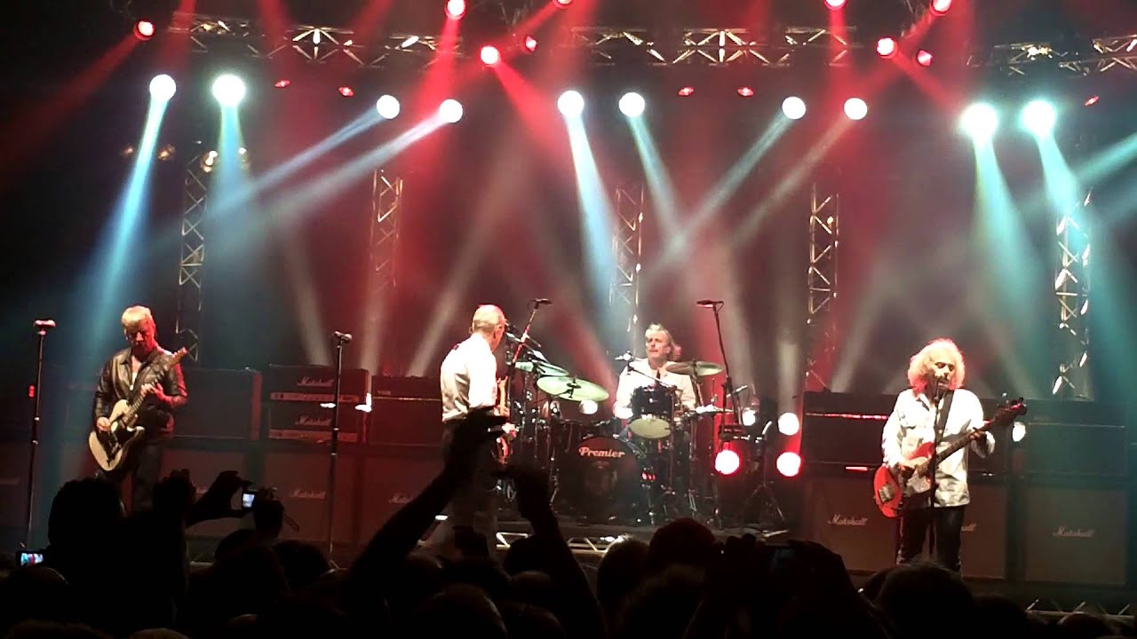 Status Quo - Bye Bye Johnny - Live at Manchester Apollo - 12/3/2013