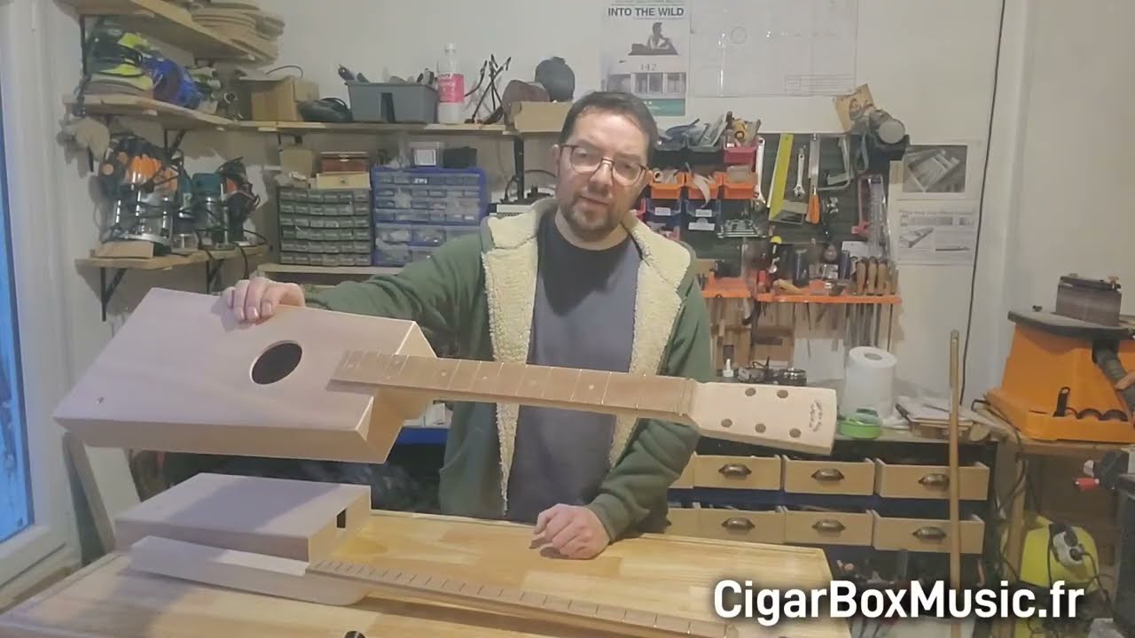 Guitares cigar box - semaine du 08/12/25 &agrave; l'atelier CigarBoxMusic.fr #cbg #cigarboxguitar #guitar