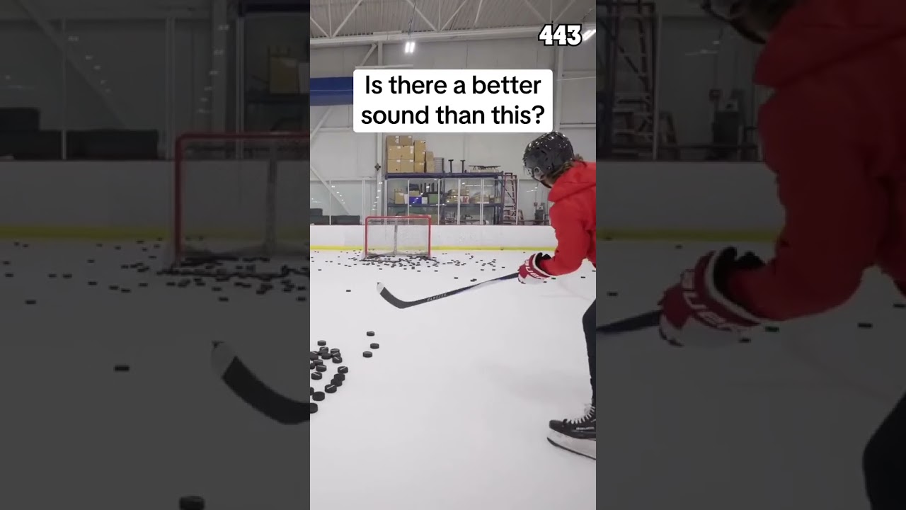 Cole Eiserman has a RIPPER ☄️ (via @bauerhockey/TT)