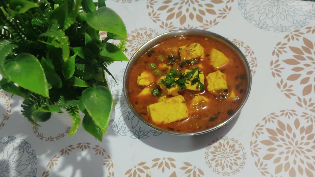 आज हमने बनाया मटर पनीर