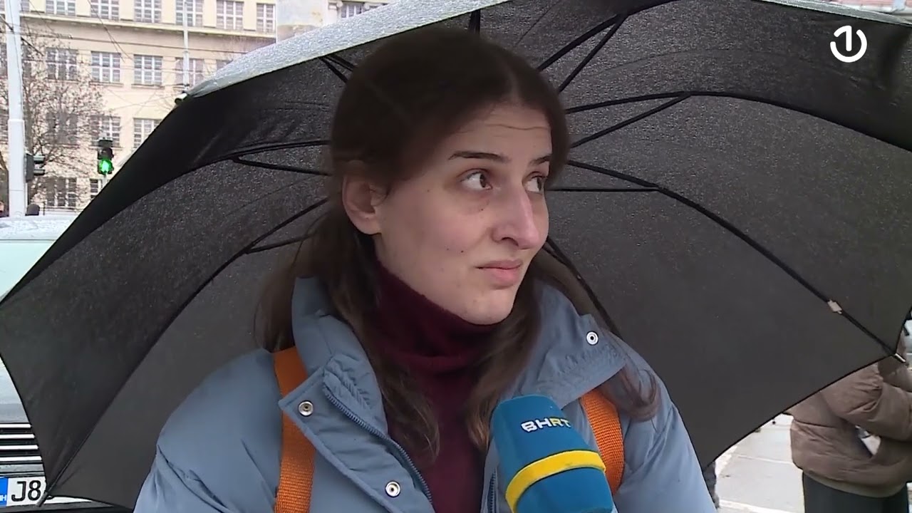 Zašto mladi u Sarajevu, Mostaru i Banjaluci svoju budućnost vide izvan zemlje?
