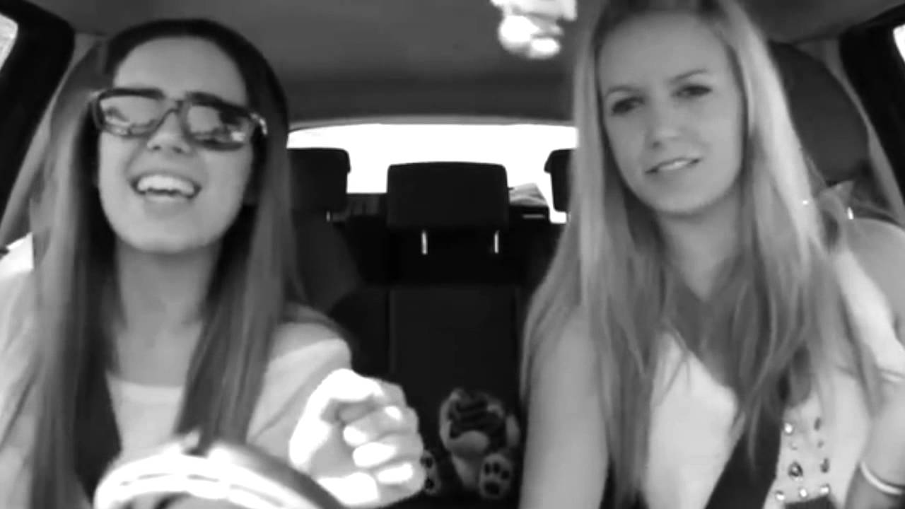 Ella es tu fan. Sweet California