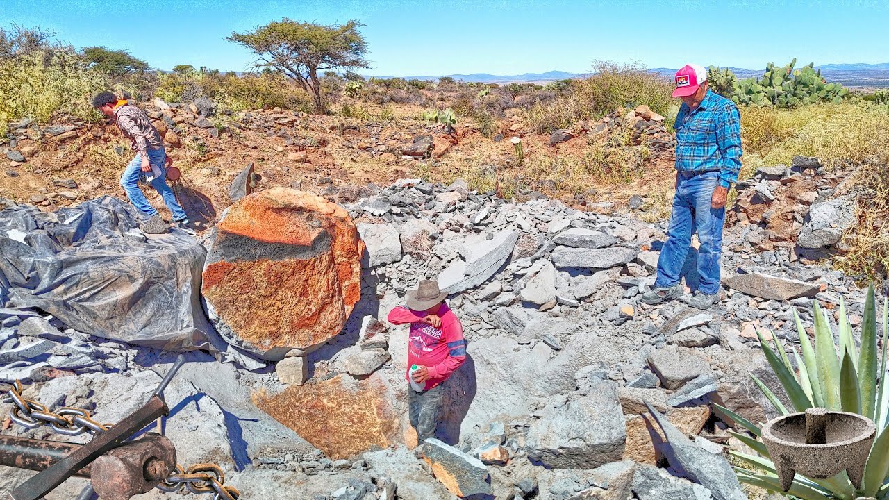 Artesanos AL LÍMITE, al Extraer la Piedra de la Tahona de 3 TONELADAS: El Corazón del Tequila