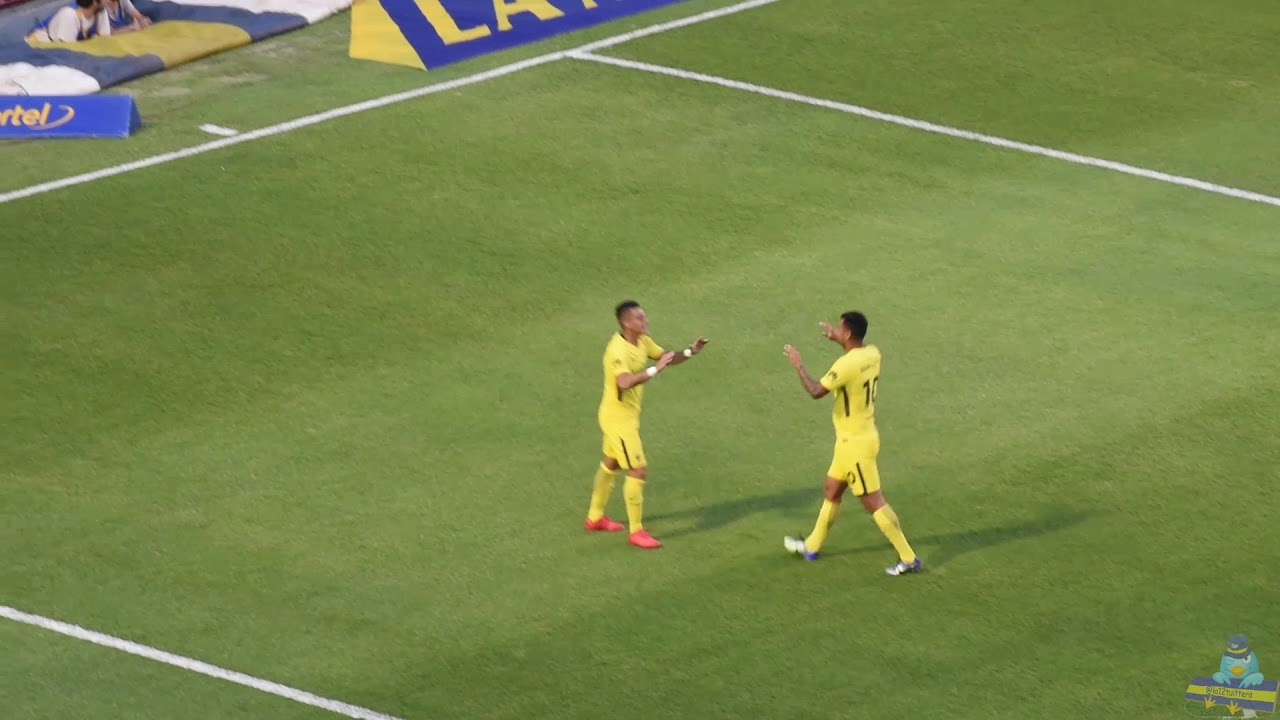[DESDE LA TRIBUNA] Goles de Tevez, Pav&oacute;n, N&aacute;ndez y Wanchope a SMSJ