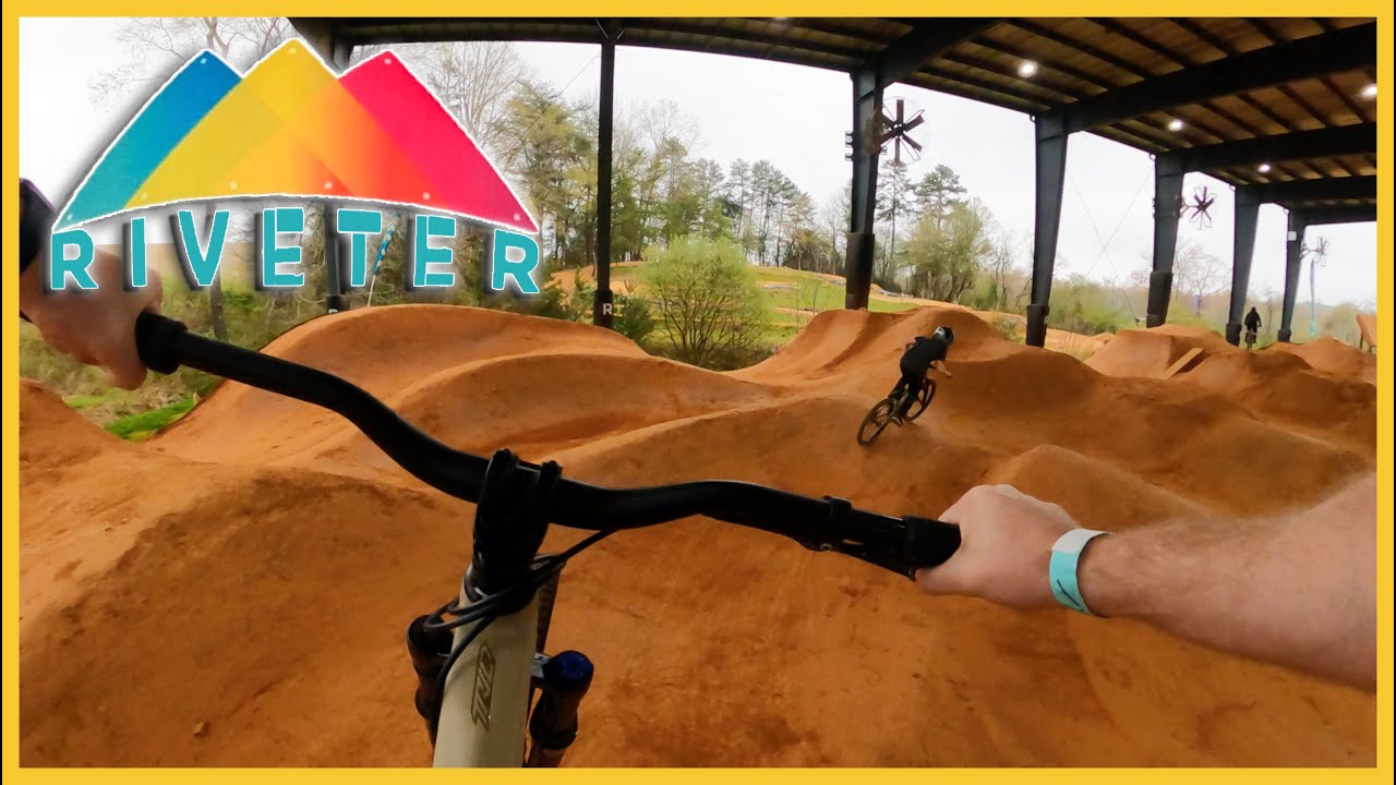 The Riveter Bike Park in Asheville, NC // 2021 Polygon Trid Dirt Jumper