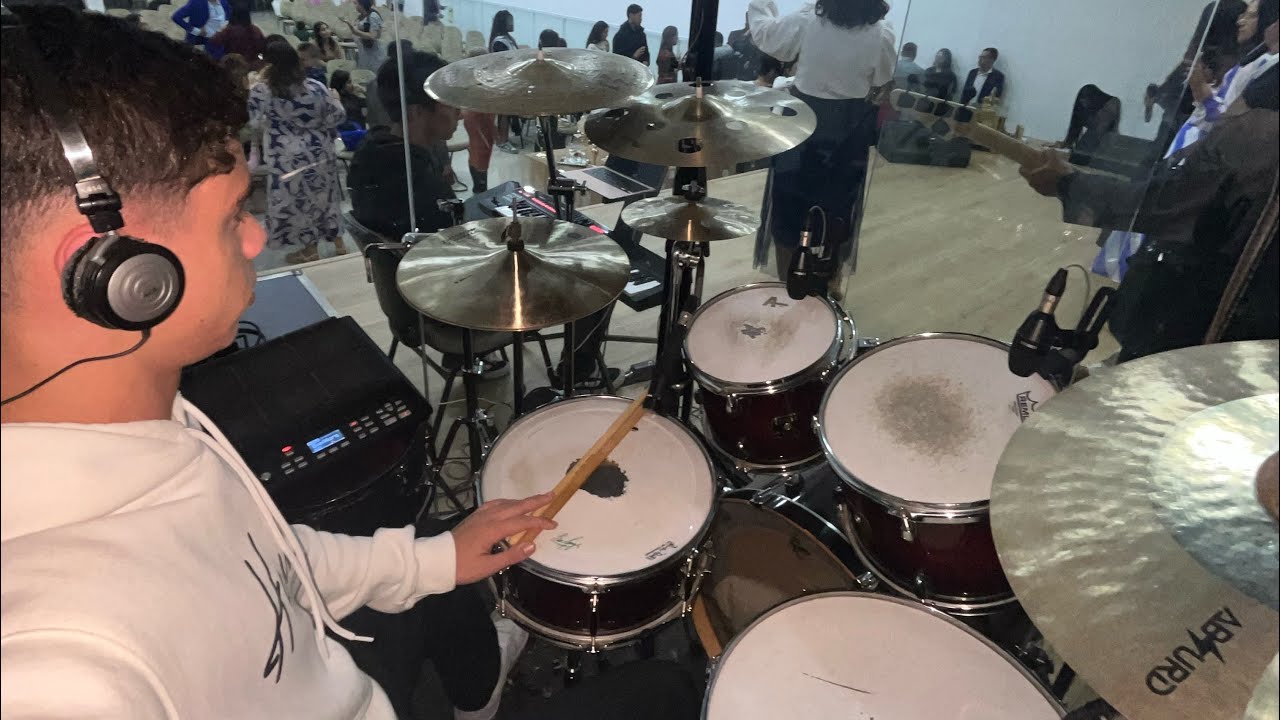 Pode morar aqui + medley, essa ficou pesada 🥁🔥🙌🏼.    @theorubia