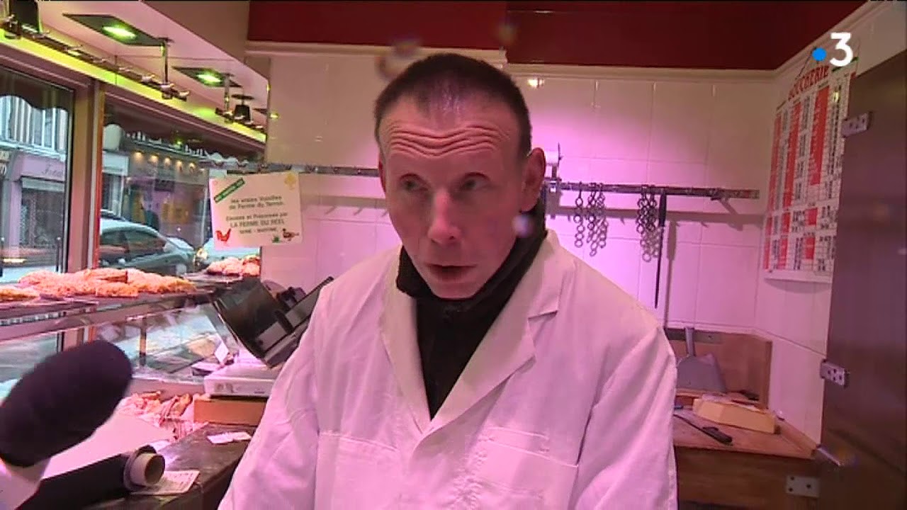 A Darnetal (76), si les routes &eacute;taient bloqu&eacute;es, l'arriv&eacute;e de la neige fait sourire les riverains