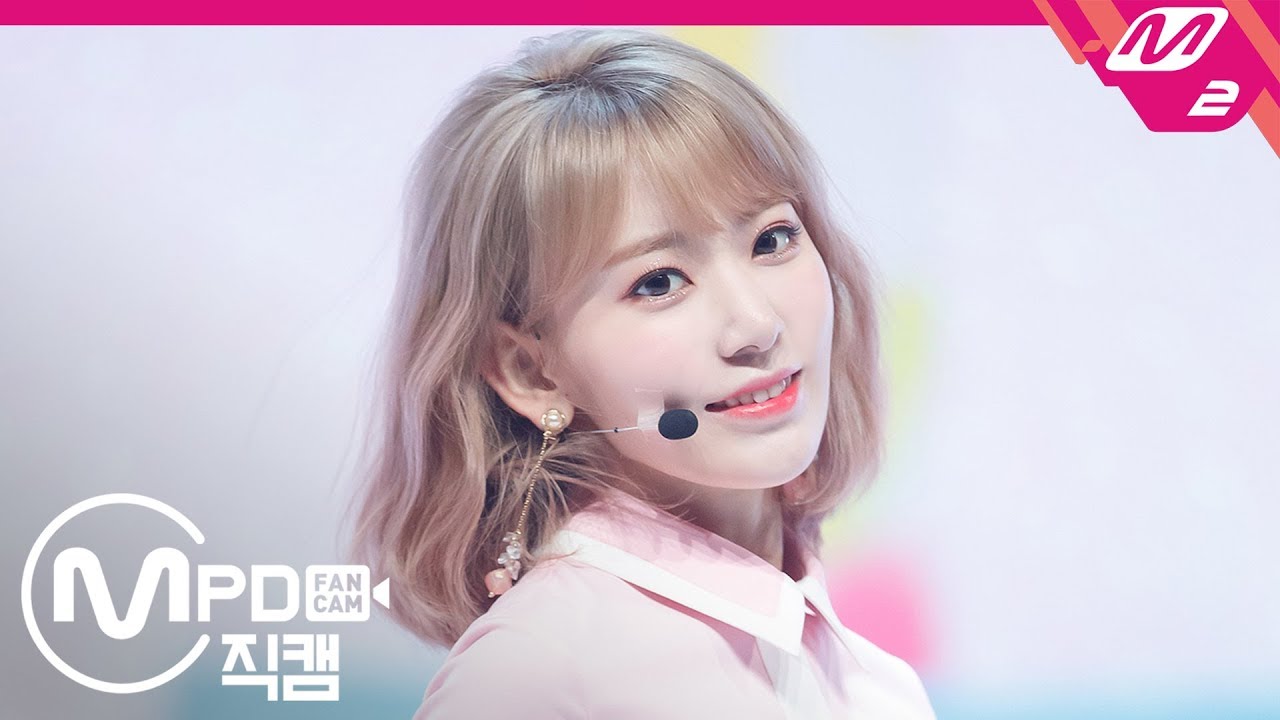 [MPD직캠] 아이즈원 미야와키 사쿠라 직캠 '하늘 위로(Up)' (IZ*ONE Miyawaki Sakura FanCam) | @MCOUNTDOWN_2019.4.4